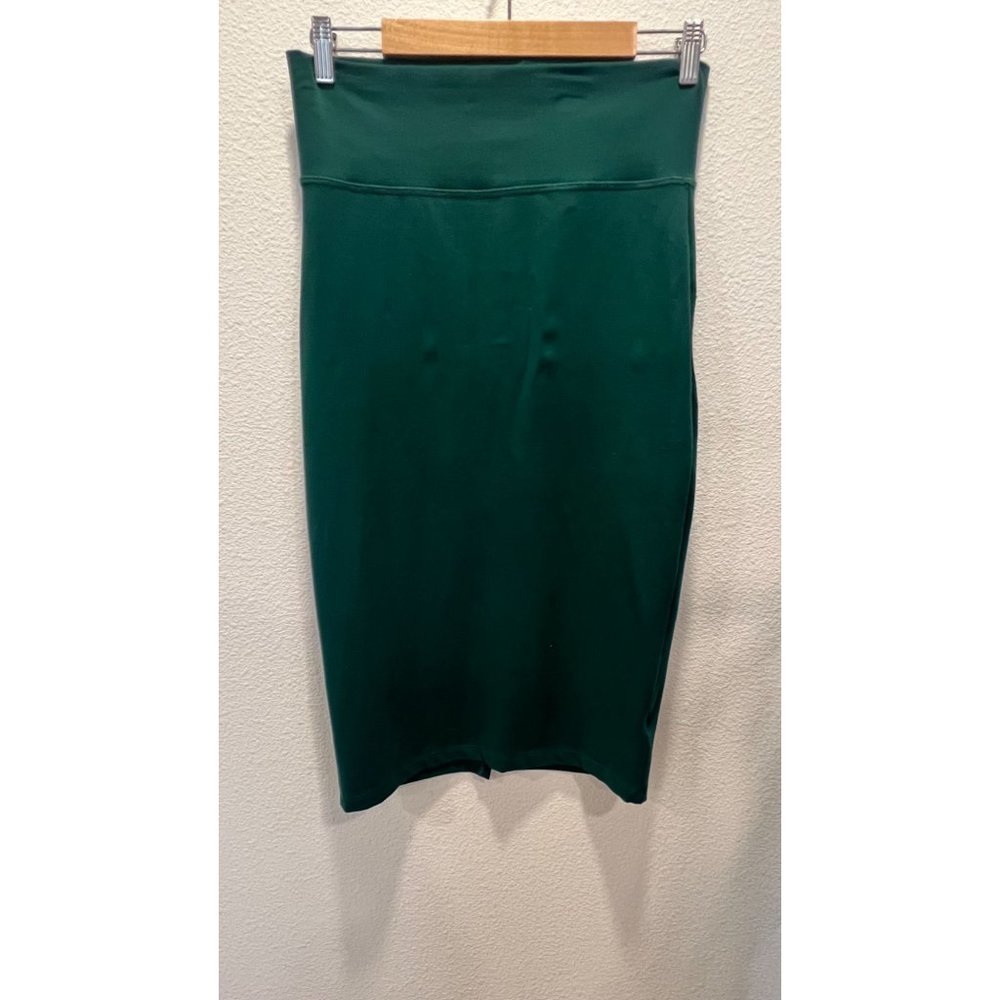 BEBE MID KNIT SKIRT